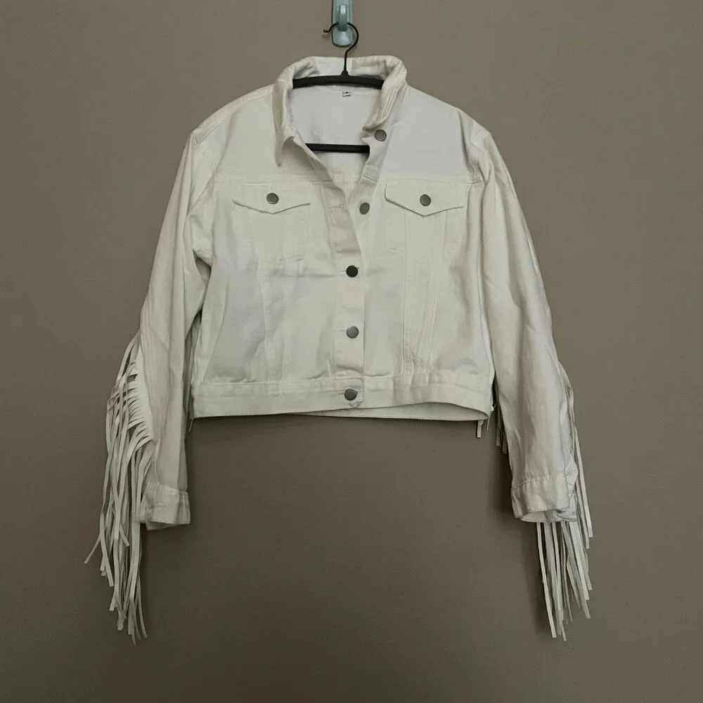 Jolene, Cropped, Fringe Denim Jacket, NWOT. - Picture 3 of 9